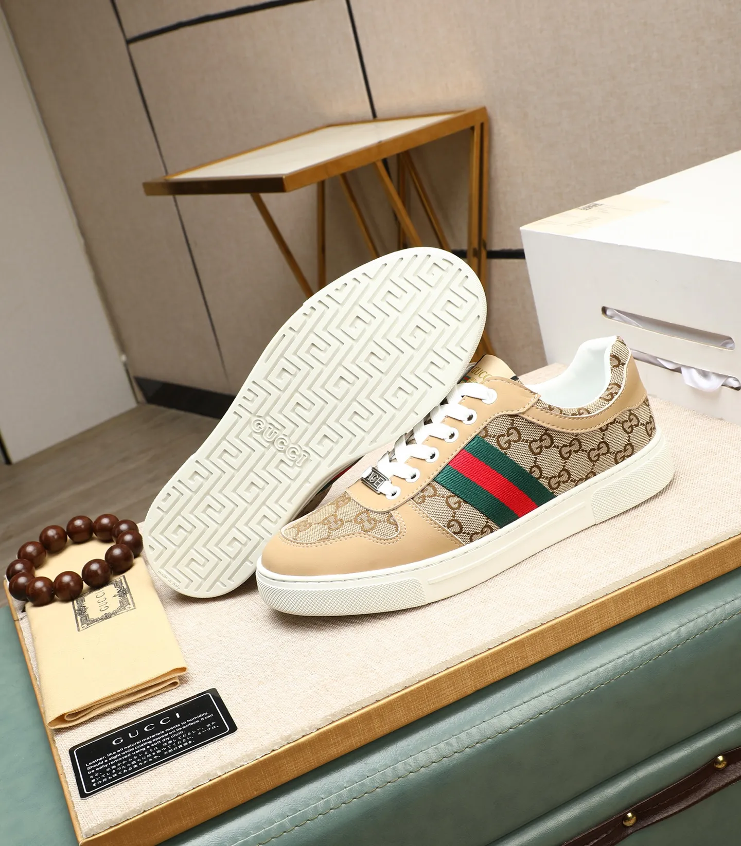 Men's men's shoes💰440 GUCCI🔍🔍2025 latest model Available at the counter at the same time, original calfskin imported from Italy, genuine leather lining, (high-end, extravagant, and classy) with exquisite workmanship, soles: original soles specially provided by the original factory, ⚠Exclusive double-layer movable molded soles are super comfortable⚠, real photos🎬The real ones are better🔍🔍"High quality·Follow the order" code number 39-44 (38 45 46 customized)